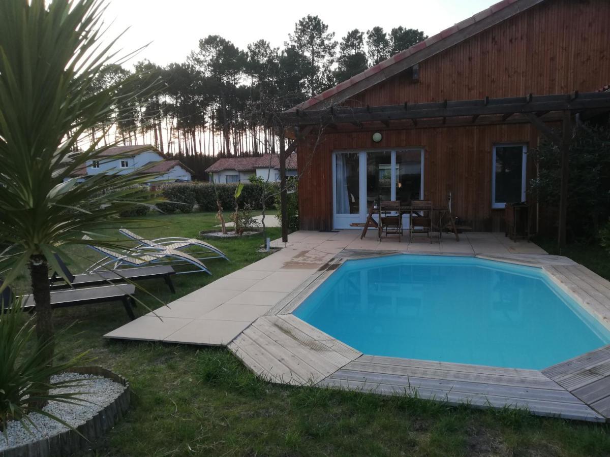 Maison Moderne Proche Lac Et Plage Léon Buitenkant foto